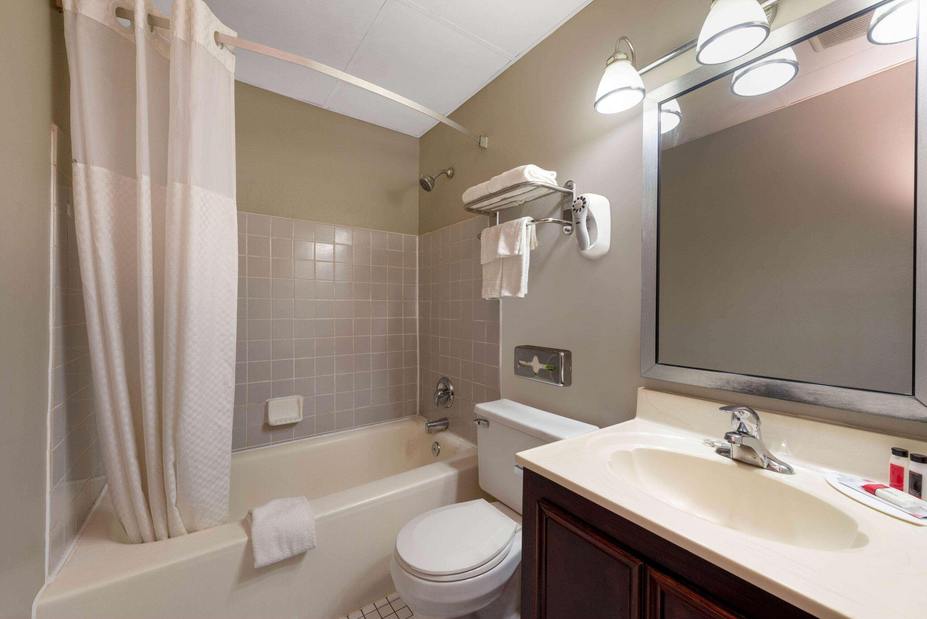 Super 8 Cleveland Hotel North Ridgeville Ngoại thất bức ảnh